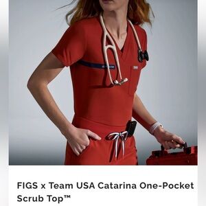 Figs x USA Red Scrub Top